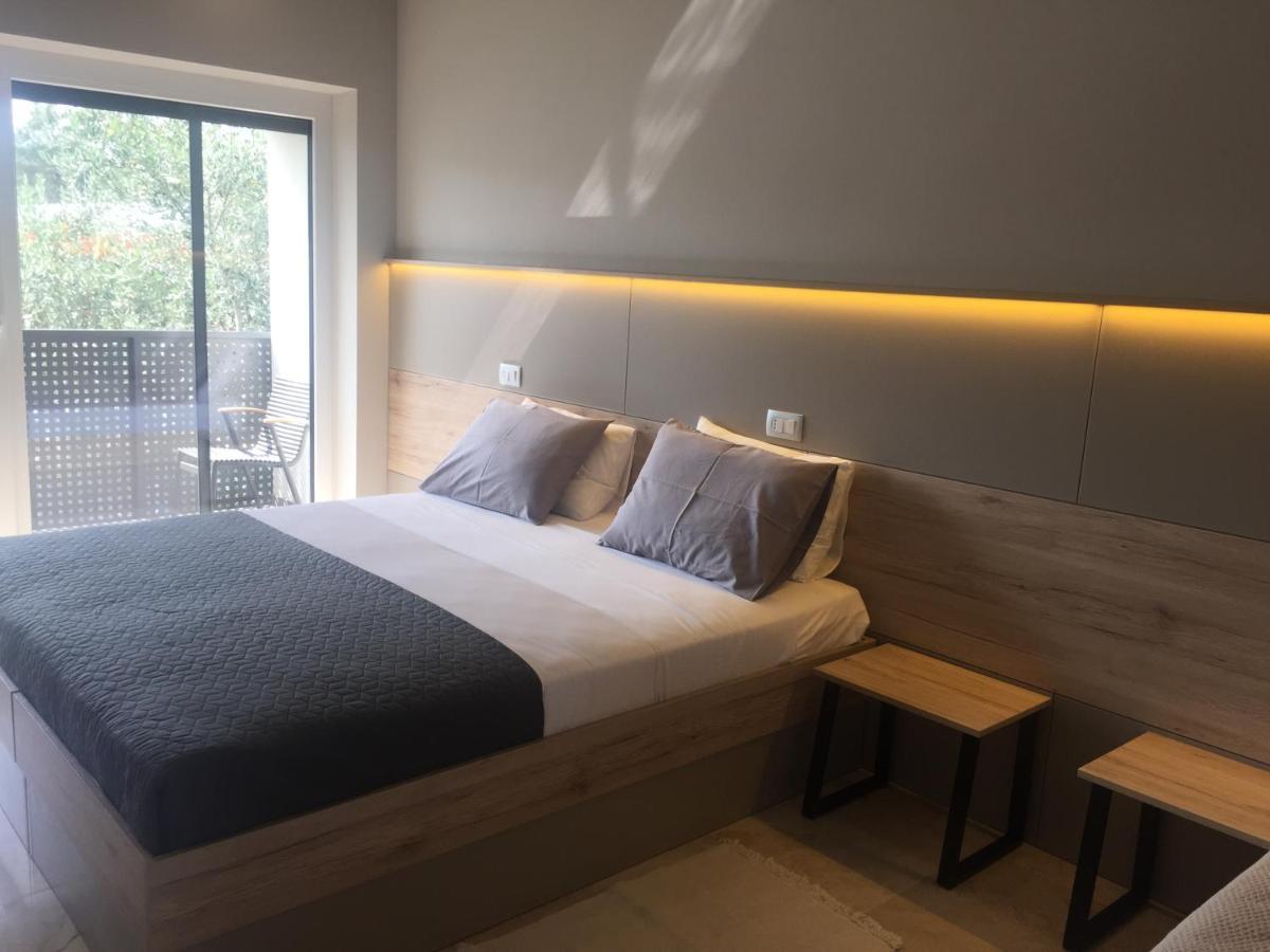 Rooms And Apartments Lisjak コペル エクステリア 写真
